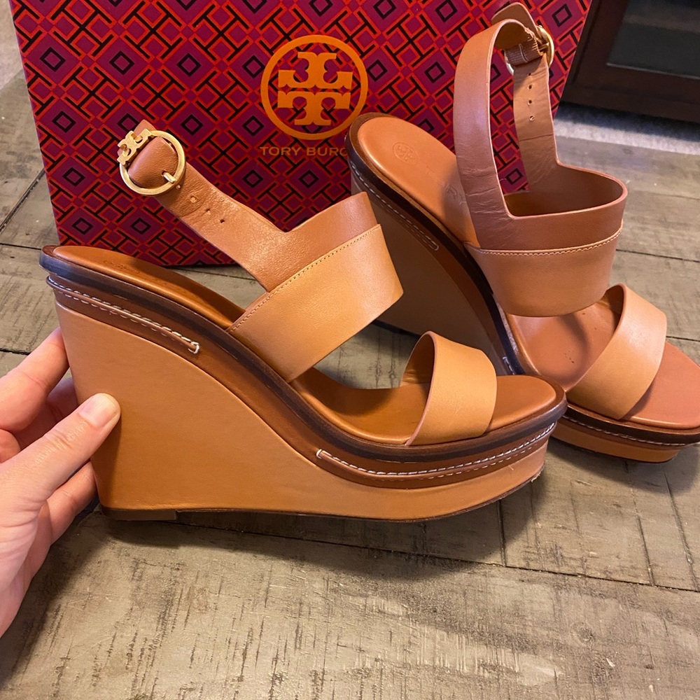 Tory Burch Selby 120mm Vegan Leather Wedges 8